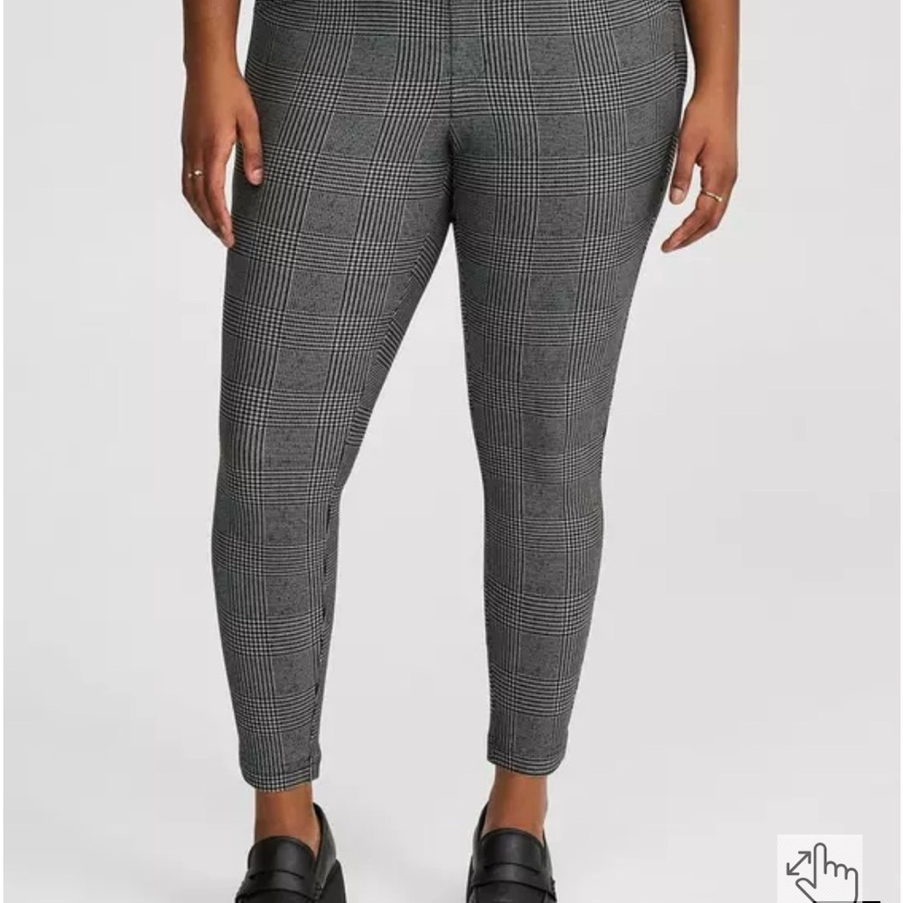 Studio Pixie Luxe Ponte Skinny Pant 4x Short